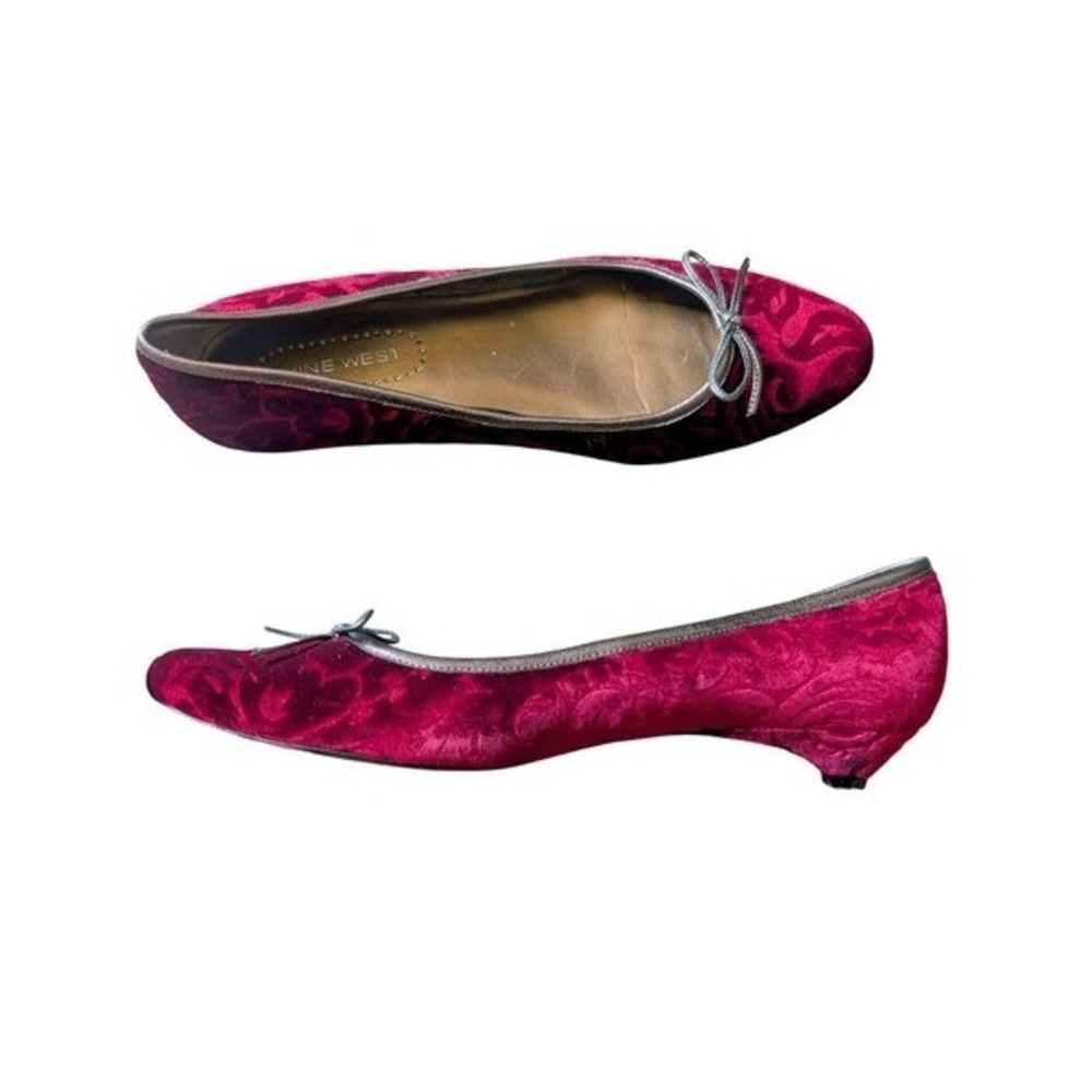 Nine West Vintage Y2K 90s Whimsigoth Victorian Red Velvet Burnout Ballet Flats